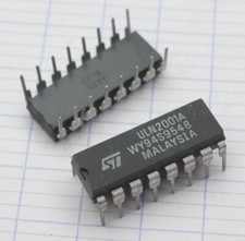 Stmicroelectronics uln2001a ci d'occasion  Bourges