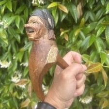Quebra-Nozes Vintage Estilo ANRI Esculpido à Mão Homem de Madeira com Borla Chapéu 7” comprar usado  Enviando para Brazil