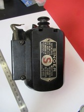 MÁQUINA DE COSTURA SINGER MOTOR ELÉTRICO COMO ESTÁ NA FOTO V7-A-53 comprar usado  Enviando para Brazil