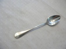 Ancienne petite cuillère d'occasion  Ussac