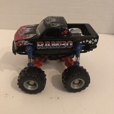 Rambo Mega Shocks Monster Jam Truck Spinmaster Spin Weaver Chevrolet comprar usado  Enviando para Brazil