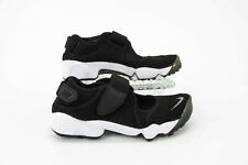 Nike women shoe for sale  Hubbard