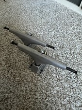 Caminhões de skate de rua Paris para skates e longboards, todos os tamanhos (conjunto de 2) comprar usado  Enviando para Brazil