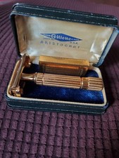 Navaja de seguridad vintage Gillette Aristocrat chapada en oro con soporte para hoja y estuche segunda mano  Embacar hacia Mexico