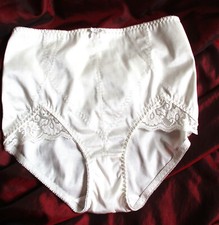 Cremfarbene miederhose gr gebraucht kaufen  Bayreuth