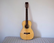 Chitarra acustica richwood usato  Padova