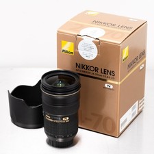 Nikon nikkor 70mm usato  Milano
