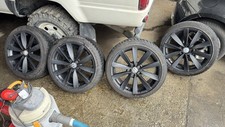 Cerchi gommati scirocco usato  Villamagna