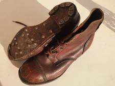 brodequin militaria d'occasion brodequin militaria d'occasion Paris-