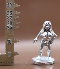 Ground Zero Games 25mm Cavegirl Warrior Standing (CV2) (VPM020) comprar usado  Enviando para Brazil