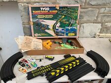 Usado, Tyco (Sears) Daredevil Jump Vintage Nite Glow pista de corrida com caixa de manuais de carros comprar usado  Enviando para Brazil