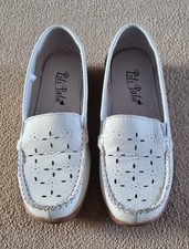 White leather flat for sale  CANTERBURY