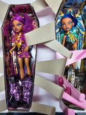 Monster high buried d'occasion  Expédié en Belgium
