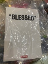 DVD e livro de fotos Supreme “BLESSED” FW18 comprar usado  Enviando para Brazil