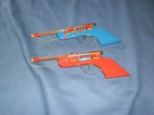 Alte kinderpistole blech gebraucht kaufen Alte kinderpistole blech gebraucht kaufen  Bedburg