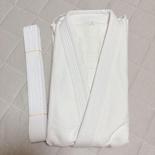 Judo uniform set d'occasion  Expédié en Belgium