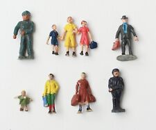 Assortimento figure passeggeri usato  Genova