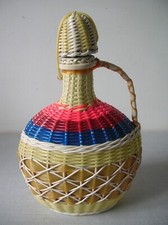 Ancienne bouteille scoubidou d'occasion  La Glacerie