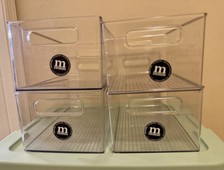 Set mdesign plastic for sale  Pompano Beach