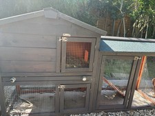 Rabbit hutch run for sale  BRENTWOOD