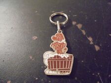 Metal toilet keychain d'occasion  Expédié en Belgium