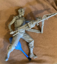 Vasquez aliens resin for sale  BEDFORD