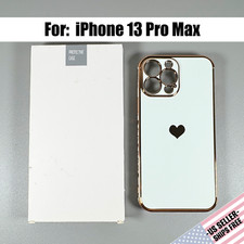 Capa projetada para iPhone 13 Pro Max -Branca brilhante forrada em ouro 🤍Corações dourados 💛, usado comprar usado  Enviando para Brazil