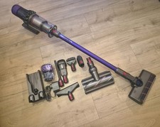 Dyson v11 animal gebraucht kaufen  Traunreut