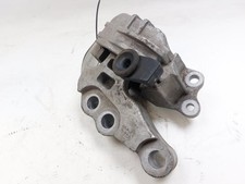 00520407270 supporto motore usato  Torre del Greco