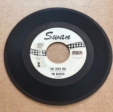 THE BEATLES - SHE LOVES YOU 45 PROMO comprar usado  Enviando para Brazil