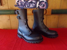 Rangers militaires originales d'occasion Rangers militaires originales d'occasion  Louvigné-du-Désert