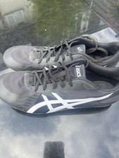 Asics running spikes for sale  TWICKENHAM