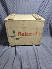 Usado, Refrigerador de garrafa de leite vintage Robert's Dairy Porch caixa de madeira publicidade colecionável comprar usado  Enviando para Brazil