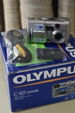 Câmera Digital Olympus C-60 Zoom 6.1MP Prata, 1 Bateria, Cartões de Memória FUNCIONA comprar usado  Enviando para Brazil
