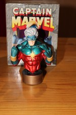 Buste captain marvel d'occasion  Carpentras