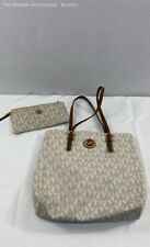 wallet kors tote michael for sale  Indianapolis