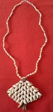 Collier coquillage tahiti d'occasion  Le Chesne