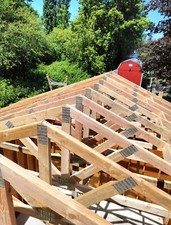 100 qty truss for sale  Turlock
