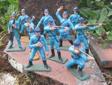 Soldat starlux guerre d'occasion  Dornecy