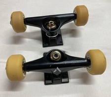 NOVO NOS VENTURE EUA Skate Preto 5.0 Baixo 7.6" PAR DE CAMINHÕES COM RODAS DE 50mm comprar usado  Enviando para Brazil