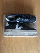 Usado, Tênis de couro VEJA V-12 masculino EUA 10 cano baixo preto casual treinador comprar usado  Enviando para Brazil