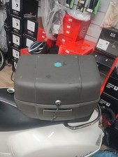 Bauletto posteriore piaggio usato Bauletto posteriore piaggio usato  Italia