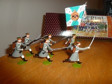 Carregamento de infantaria imperial russa com soldados de brinquedo oficiais e bandeira na caixa comprar usado Carregamento de infantaria imperial russa com soldados de brinquedo oficiais e bandeira na caixa comprar usado  Enviando para Brazil