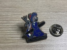 Pins triomphant signé d'occasion  La Crau