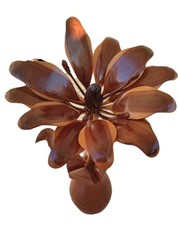 Fleur sculptée bois d'occasion  Les Pennes-Mirabeau