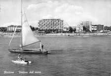 Cartolina riccione vista usato  Milano