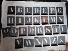 Pochoirs lettres alphabet d'occasion  Le Grand-Serre