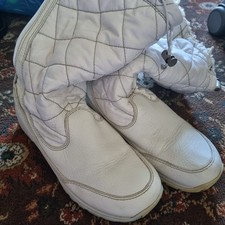 Ugg winter boots for sale  GOOLE