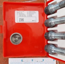 Chiave speciale bulloni usato  Brindisi