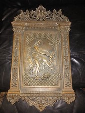 Antiga caixa de fechadura com chave frontal 1800s mitologia grega romana arquitetura de porta de metal  comprar usado Antiga caixa de fechadura com chave frontal 1800s mitologia grega romana arquitetura de porta de metal  comprar usado  Enviando para Brazil